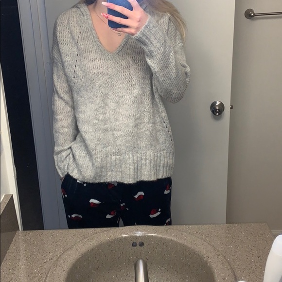 American Eagle sweater - Picture 5 of 6